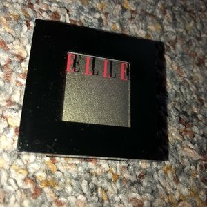 Elle single eyeshadow